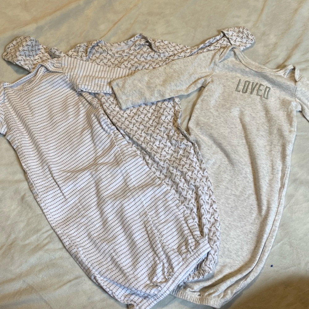 Carter’s set of three baby nightgowns